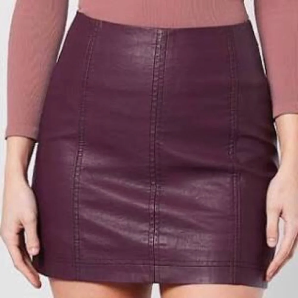Free People vegan leather mini skirt sz8 - Picture 1 of 15